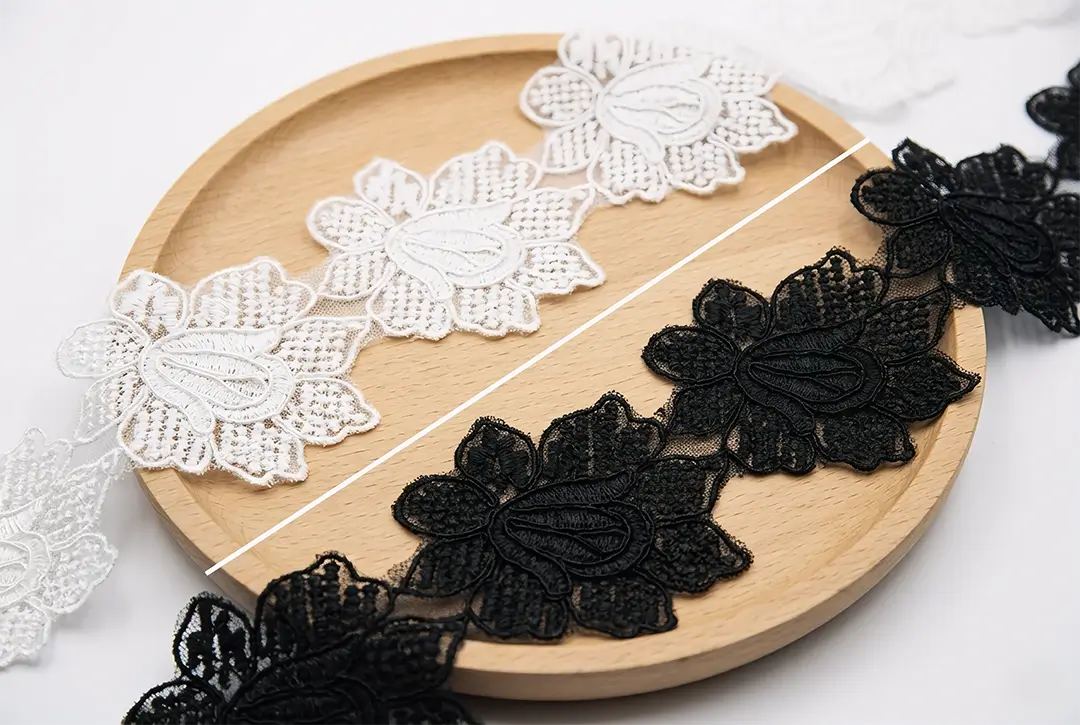 Laces image 6